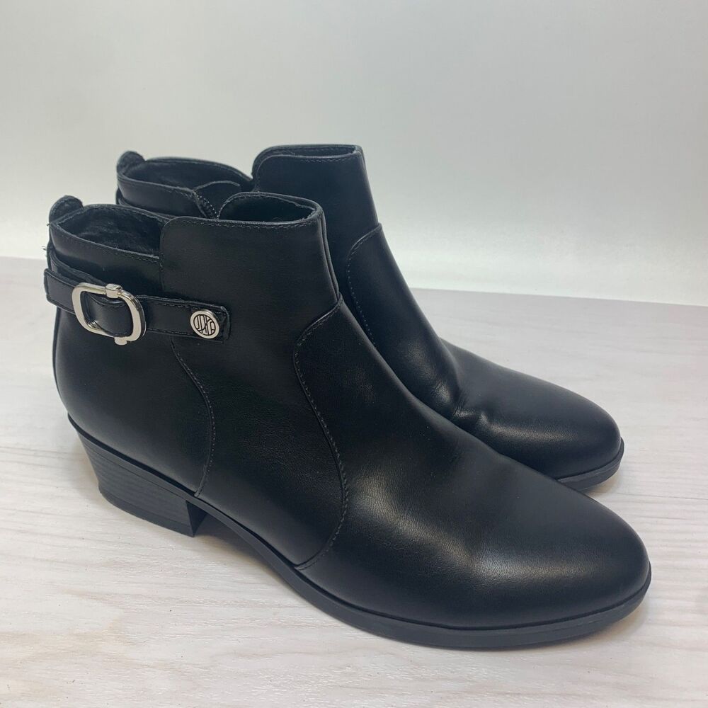 Unisa Ankle Boots Women’s Size 7.5 M‎ Black Zip Up Side Buckle Booties